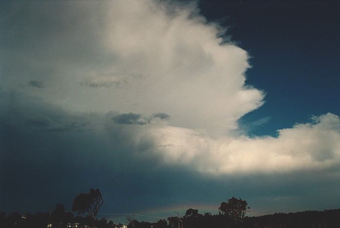 rainbow rainbow_pictures : Corindi Beach, NSW   5 November 2000