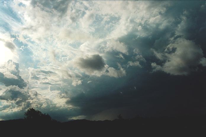 cumulonimbus thunderstorm_base : Macksville, NSW   5 November 2000