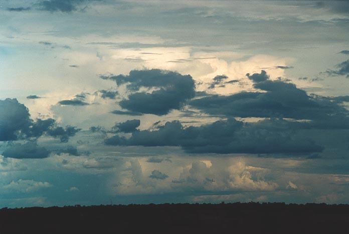 pileus pileus_cap_cloud : Bourke, NSW   19 November 2000