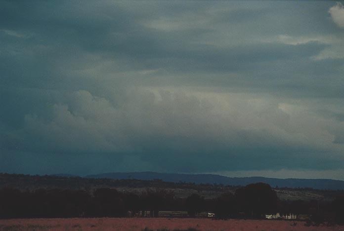 cumulonimbus thunderstorm_base :  N of Theodore, Qld   21 November 2000