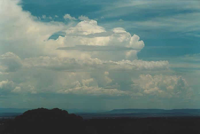 thunderstorm cumulonimbus_incus : Quirindi lookout, NSW   29 November 2000