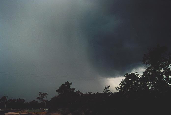 cumulonimbus thunderstorm_base : W of Inverell, NSW   4 December 2000