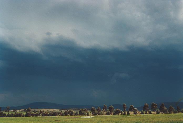 cumulonimbus thunderstorm_base : W of Jerrys Plains, NSW   6 December 2000