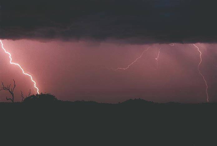 lightning lightning_bolts : Gulgong, NSW   8 January 2001