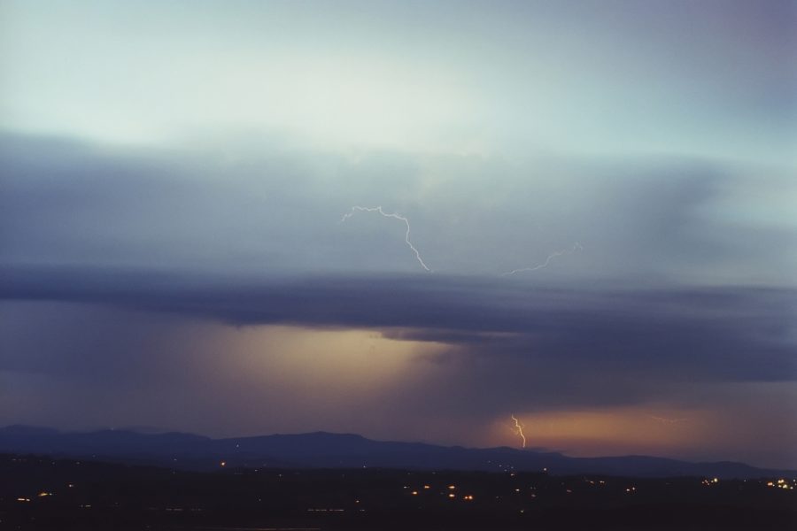 lightning lightning_bolts : McLeans Ridges, NSW   17 January 2001