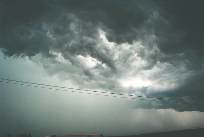 shelfcloud shelf_cloud : Camden, NSW   28 February 2001