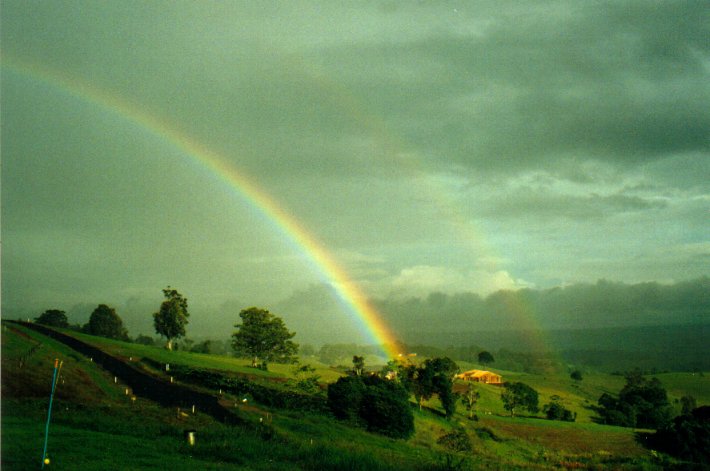 rainbow rainbow_pictures : McLeans Ridges, NSW   3 March 2001