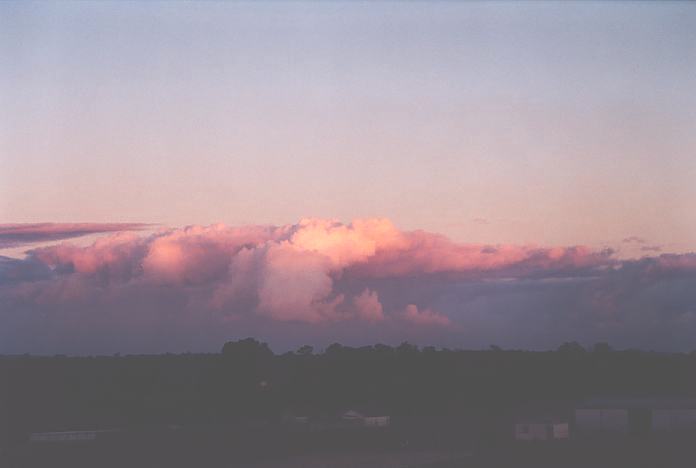 stratocumulus stratocumulus_cloud : Schofields, NSW   26 September 2001