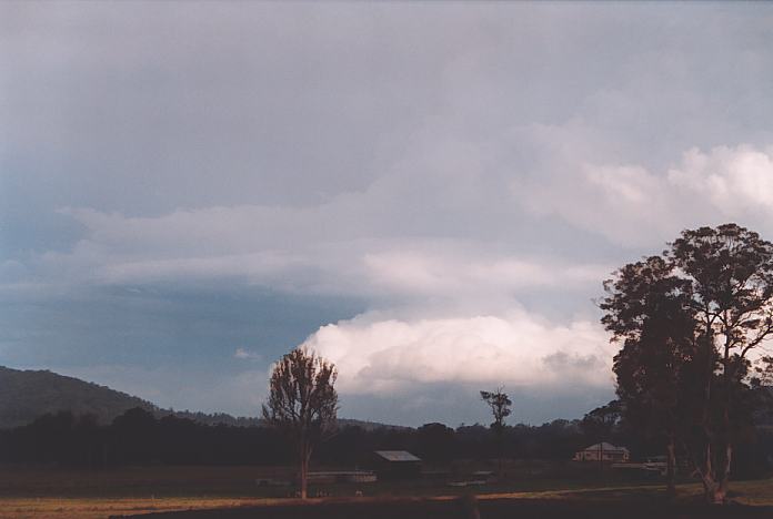 cumulonimbus supercell_thunderstorm : End of Bulahdelah bypass northern side, NSW   3 October 2001