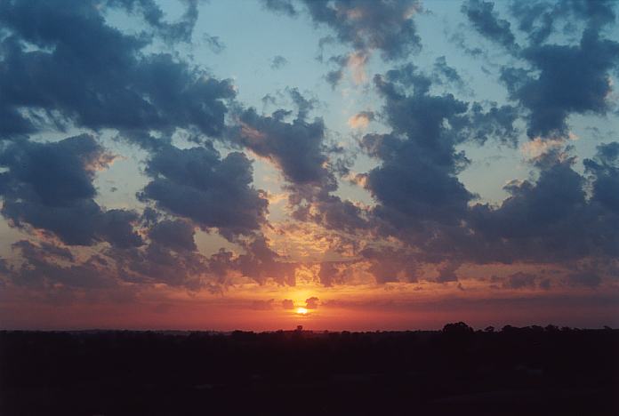 altocumulus castellanus : Schofields, NSW   5 November 2001