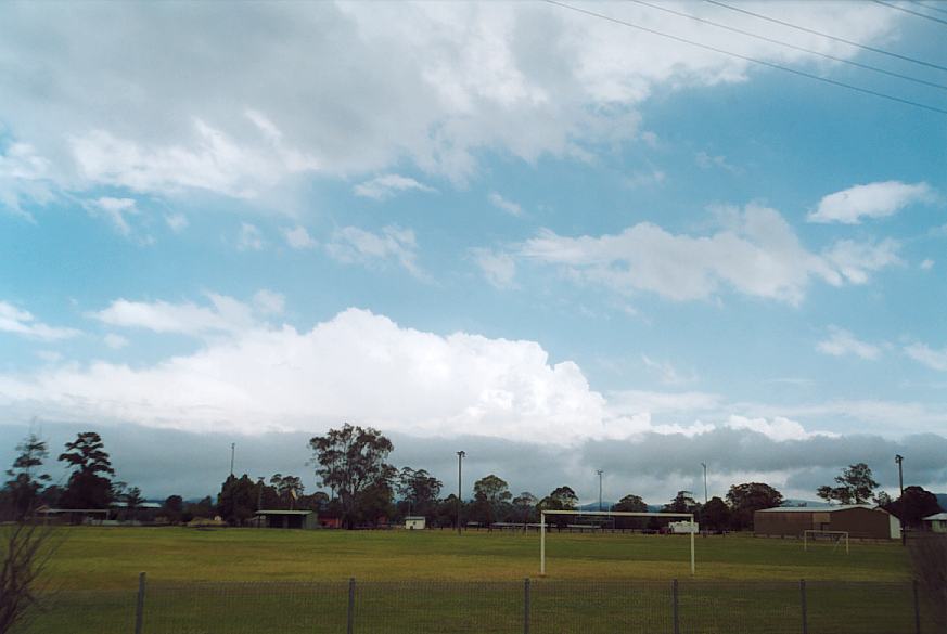 contributions received : Bulahdelah, NSW<BR>Photo by Geoff Thurtell   11 November 2001