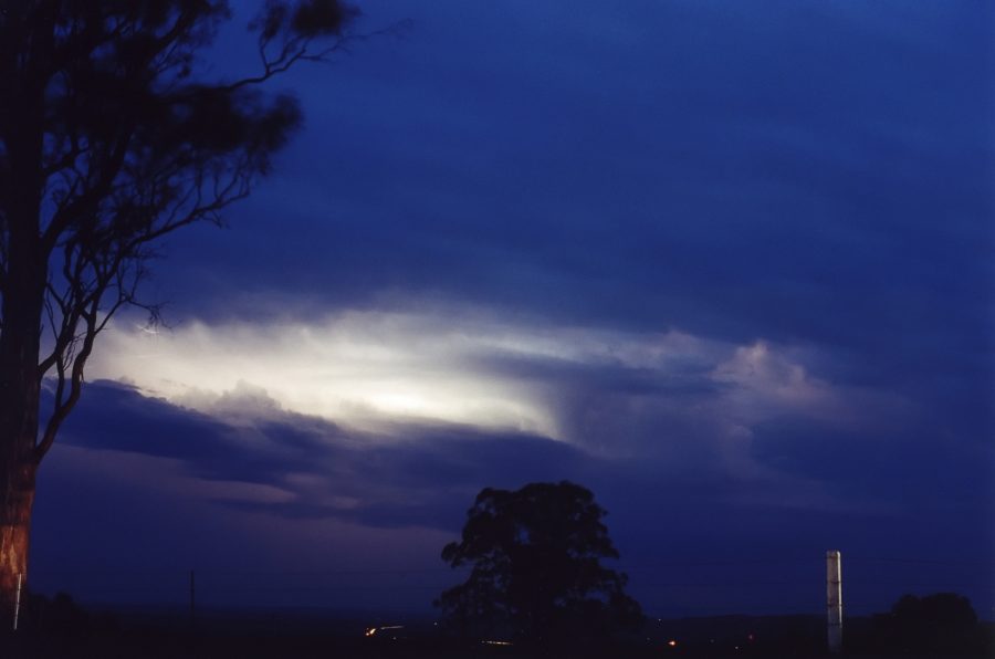 lightning lightning_bolts : Lismore, NSW   18 November 2001