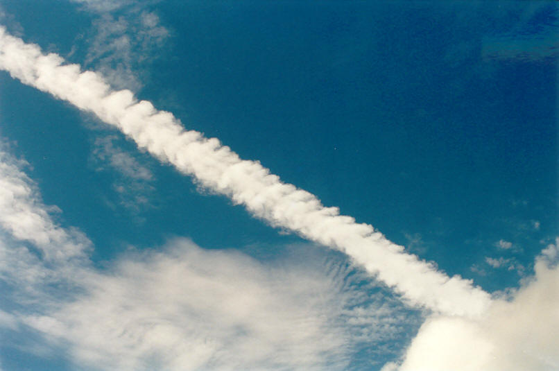 halosundog halo_sundog_crepuscular_rays : McLeans Ridges, NSW   16 April 2002