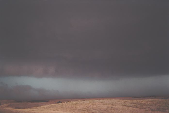 shelfcloud shelf_cloud : near Stratton, Colorado, USA   3 June 2002