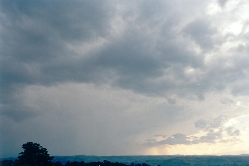 cumulonimbus thunderstorm_base : McLeans Ridges, NSW   16 June 2002