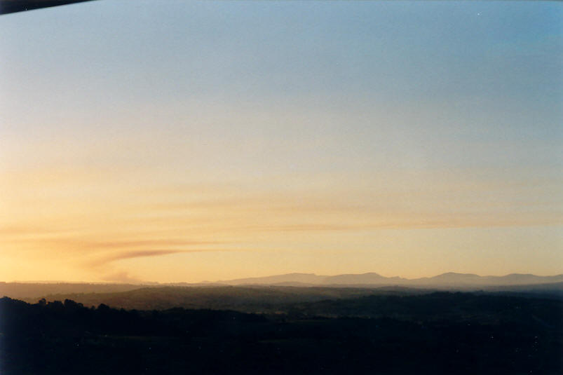 sunset sunset_pictures : McLeans Ridges, NSW   26 July 2002