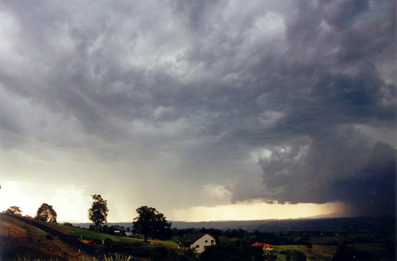 raincascade precipitation_cascade : McLeans Ridges, NSW   23 September 2002