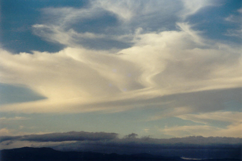 cirrus cirrus_cloud : McLeans Ridges, NSW   21 November 2002