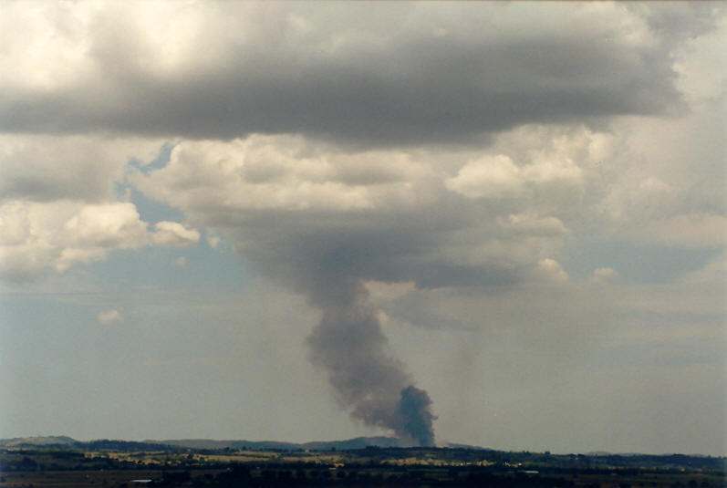 bushfire wild_fire : Parrots Nest, NSW   15 December 2002