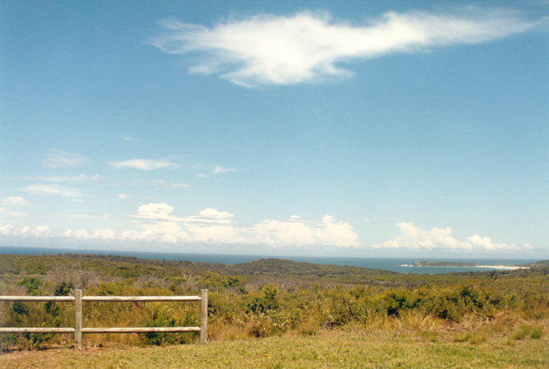 thunderstorm cumulonimbus_calvus : Evans Head, NSW   25 December 2002