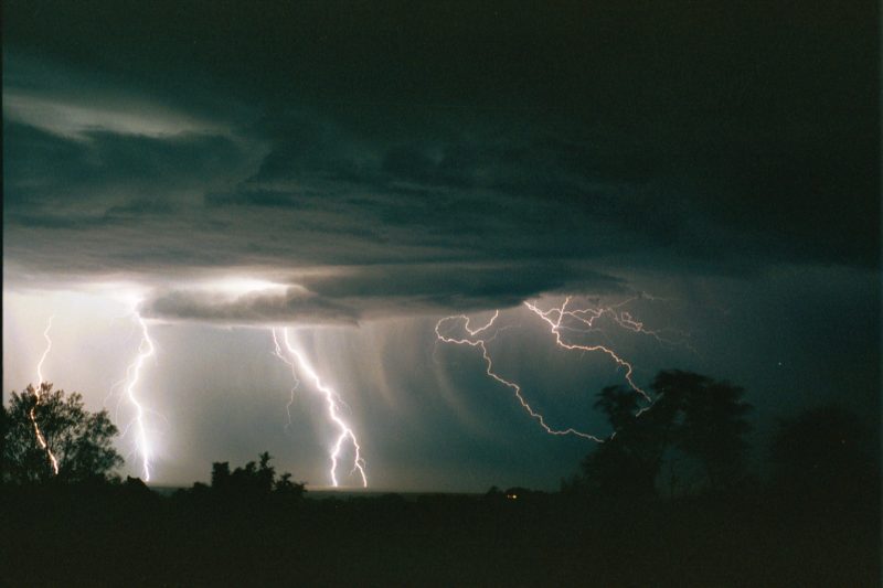 lightning lightning_bolts : Alstonville, NSW   8 January 2003