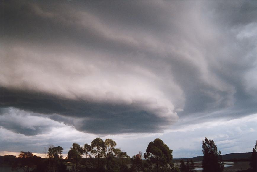 cumulonimbus supercell_thunderstorm : Karuah, NSW   20 March 2003