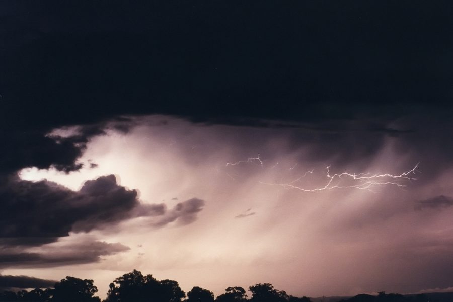 lightning lightning_bolts : N of Casino, NSW   22 March 2003