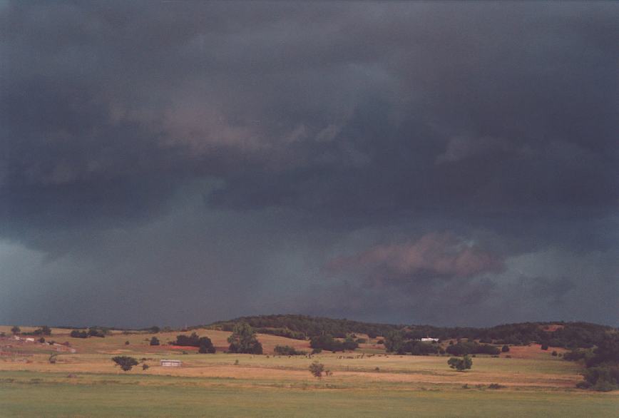 cumulonimbus thunderstorm_base : near Binger, Oklahoma, USA   10 June 2003