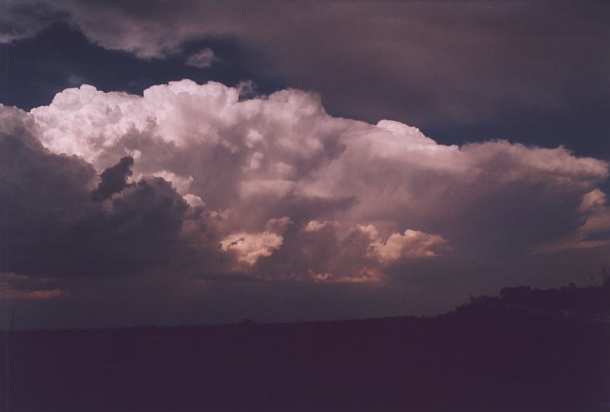 thunderstorm cumulonimbus_incus : near Old Glory, Texas, USA   11 June 2003