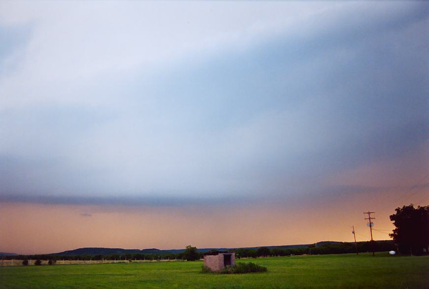 raincascade precipitation_cascade : SE of Graham, Texas, USA   12 June 2003