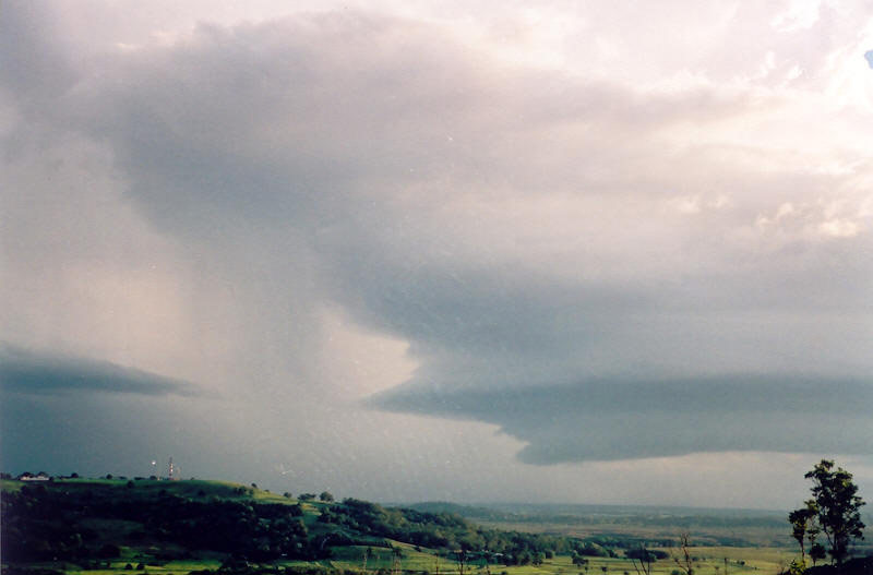 cumulonimbus supercell_thunderstorm : Meerschaum, NSW   20 October 2003