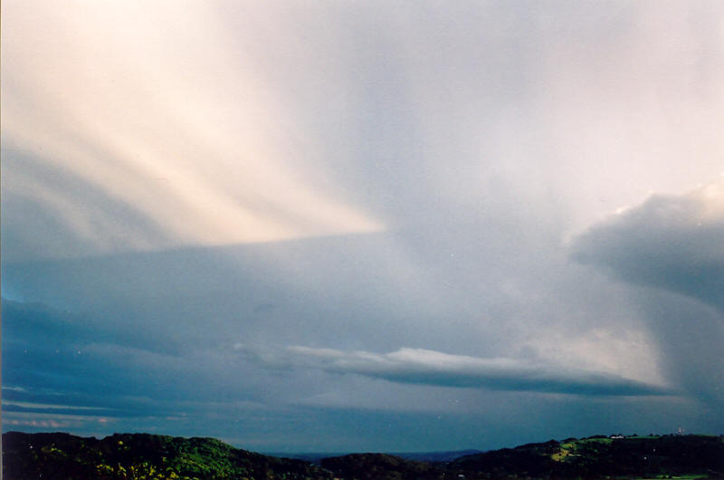 inflowband thunderstorm_inflow_band : Meerschaum, NSW   20 October 2003