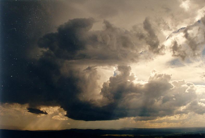 updraft thunderstorm_updrafts : Mallanganee NSW   25 October 2003