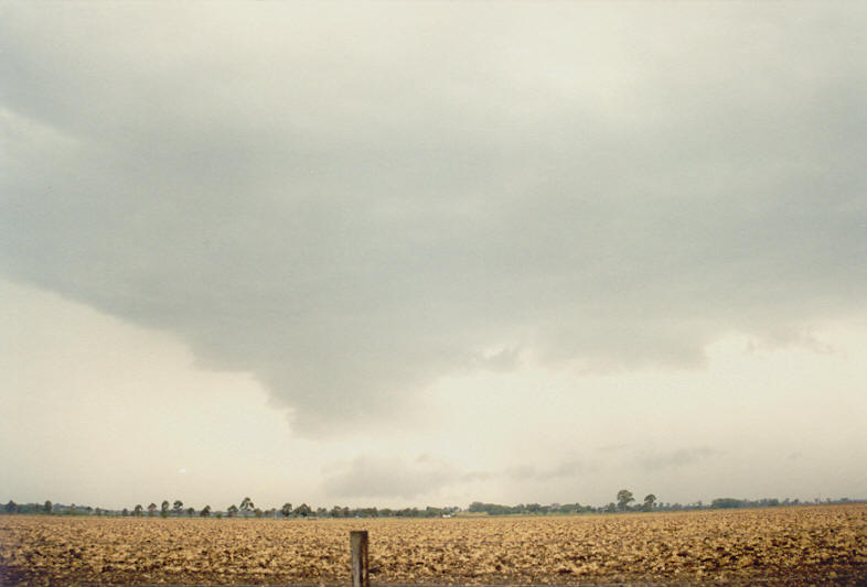 cumulonimbus thunderstorm_base : N of Casino, NSW   26 October 2003