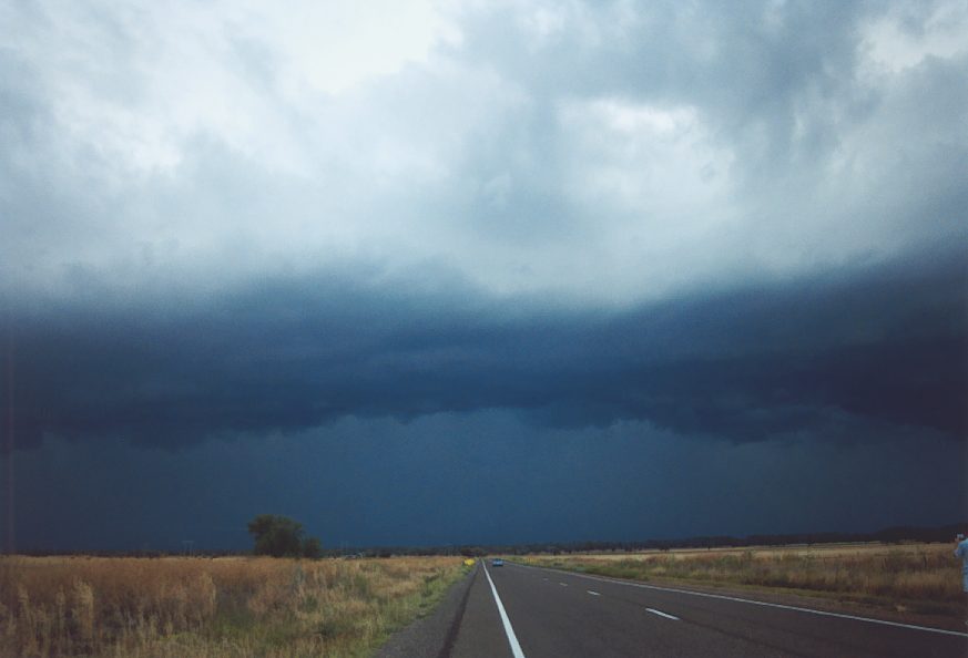 cumulonimbus thunderstorm_base : E of Mullaley, NSW   22 November 2003