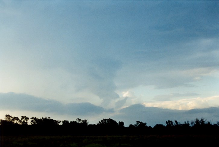 cumulonimbus thunderstorm_base : Oakdale, NSW   26 January 2004