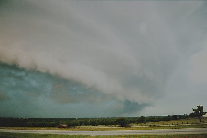 cumulonimbus thunderstorm_base : near Weatherford, Texas, USA   30 April 2004