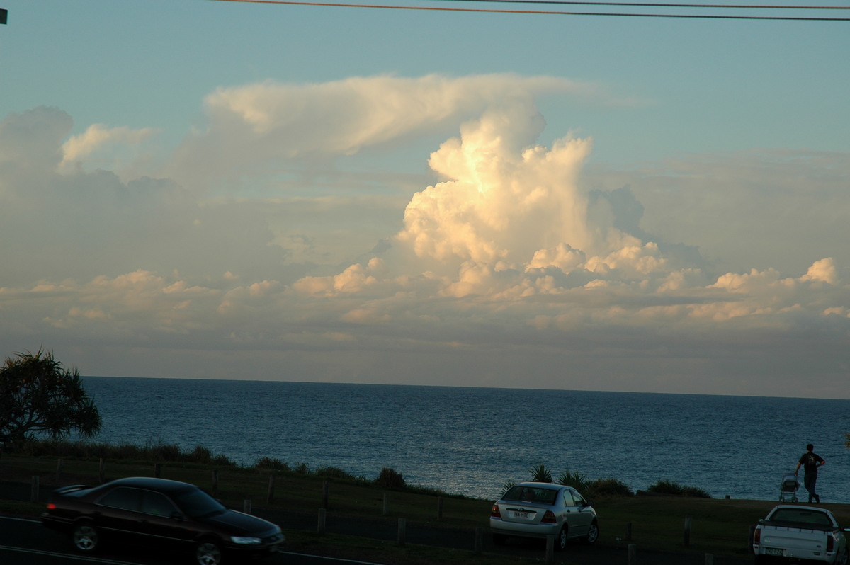 cumulus congestus : Cabarita, NSW   16 July 2004