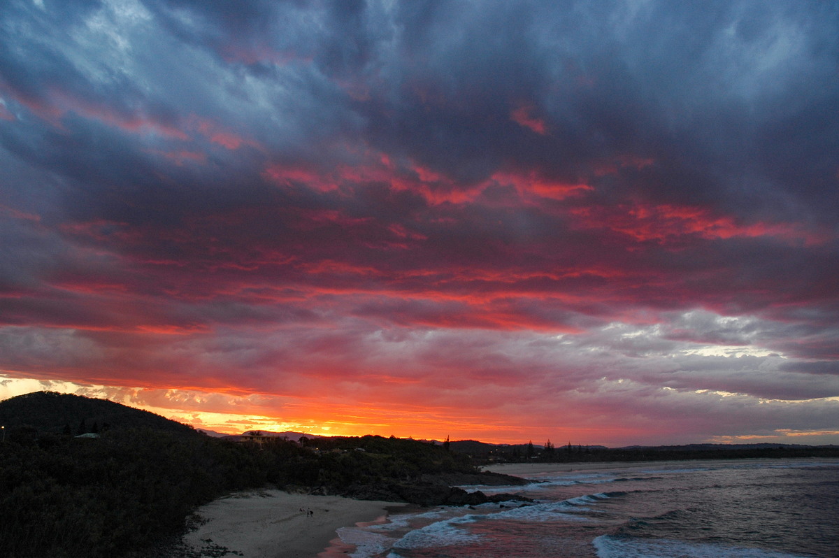 stratocumulus stratocumulus_cloud : Cabarita, NSW   17 July 2004