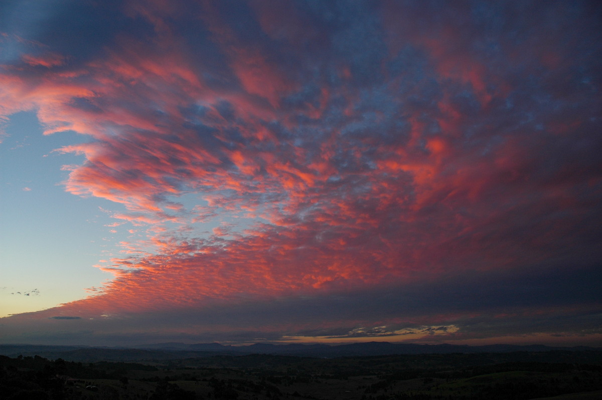 sunset sunset_pictures : McLeans Ridges, NSW   26 July 2004