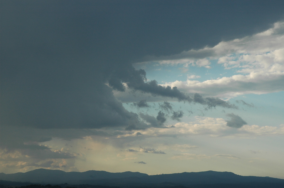 cumulonimbus thunderstorm_base : McLeans Ridges, NSW   26 August 2004