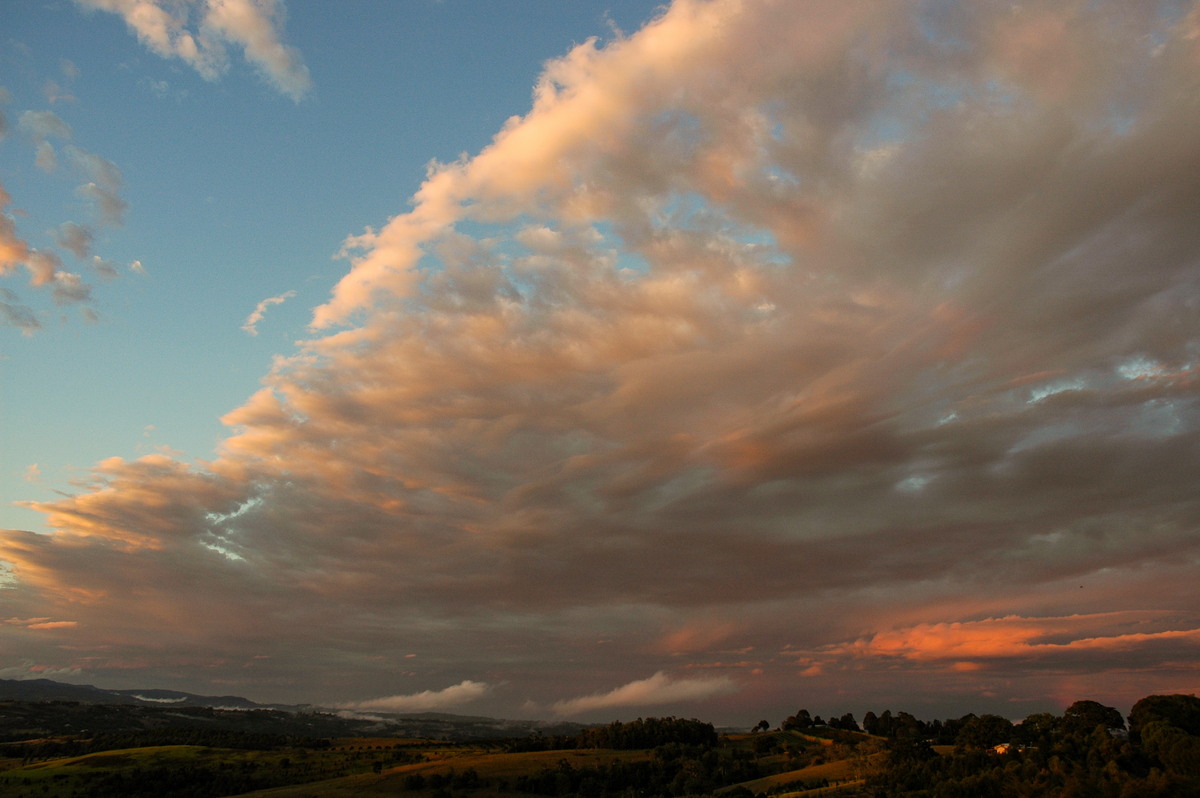 sunset sunset_pictures : McLeans Ridges, NSW   9 September 2004