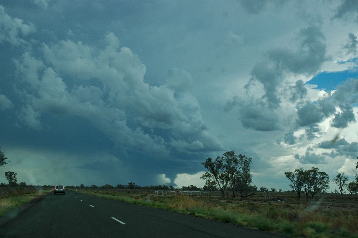 cumulonimbus thunderstorm_base : W of Walgett, NSW   8 December 2004