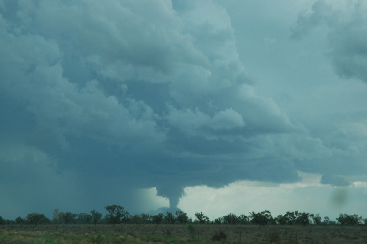 raincascade precipitation_cascade : W of Walgett, NSW   8 December 2004