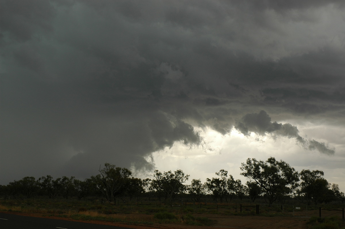 wallcloud thunderstorm_wall_cloud : W of Walgett, NSW   8 December 2004