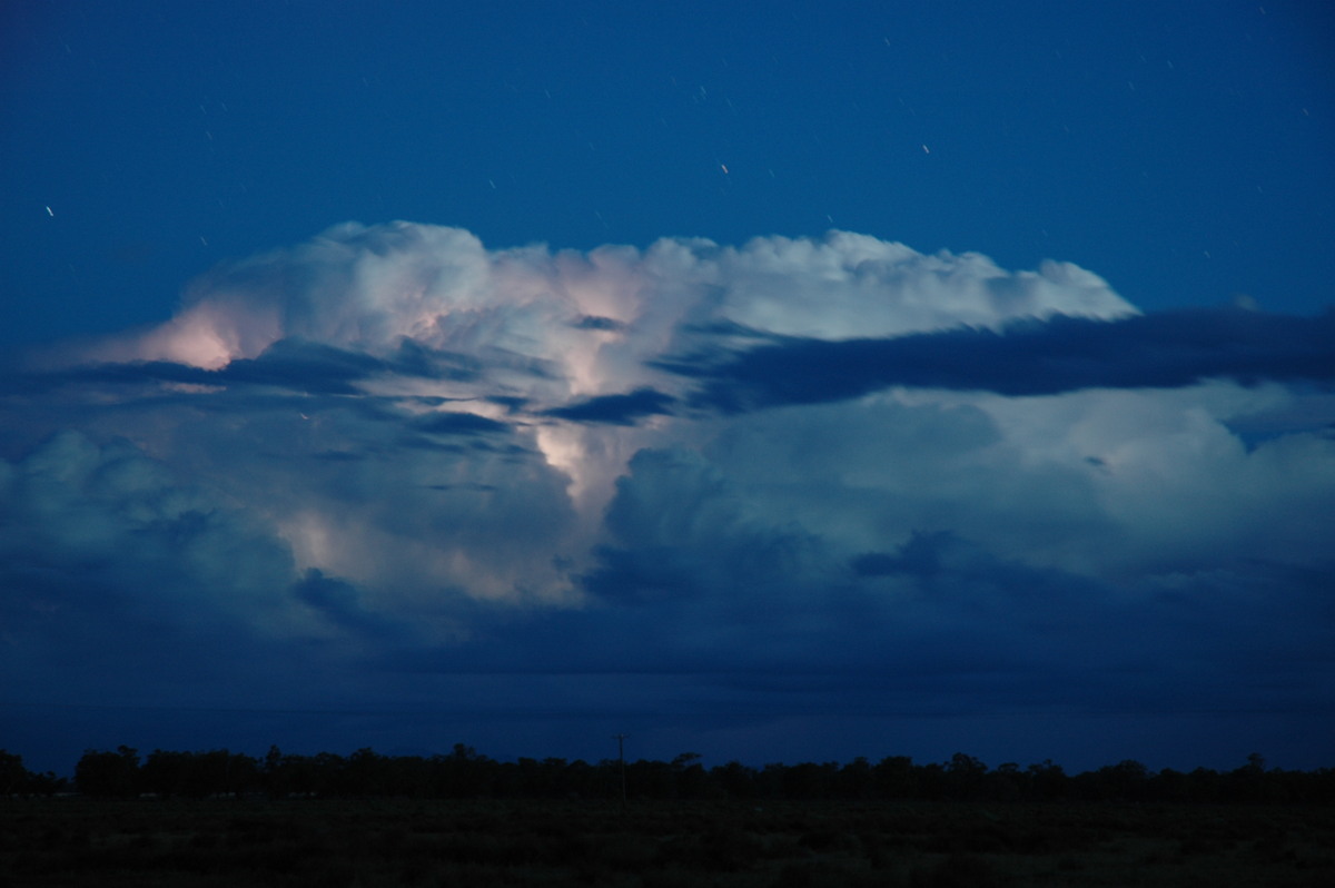 lightning lightning_bolts : Coonamble, NSW   8 December 2004