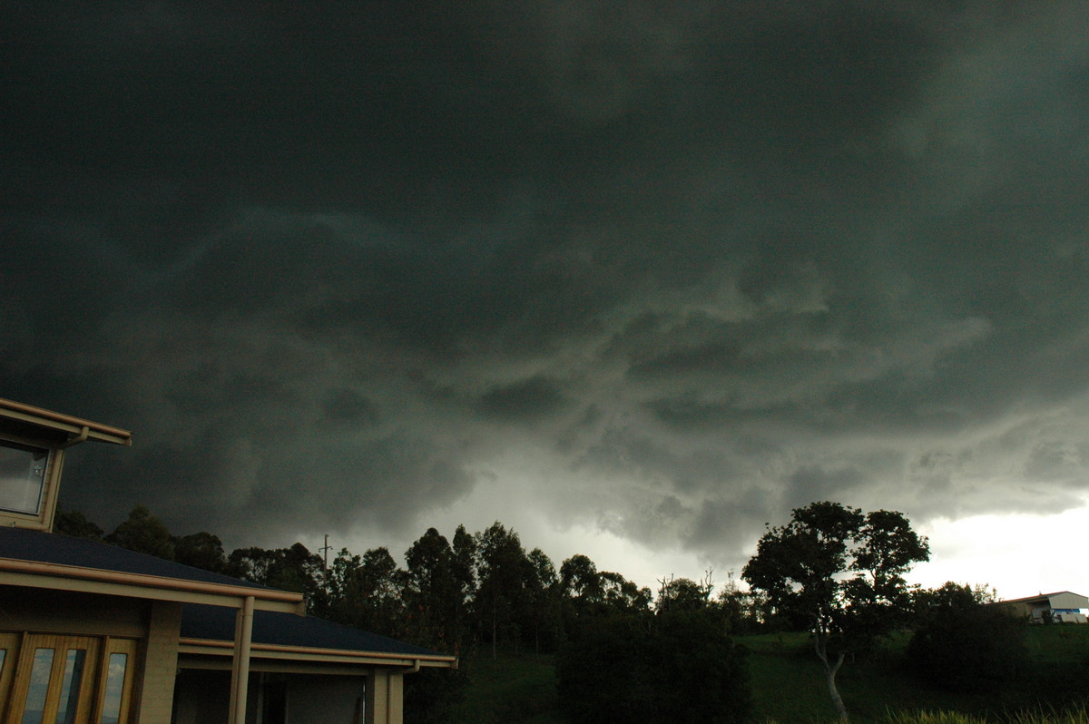 shelfcloud shelf_cloud : McLeans Ridges, NSW   12 December 2004