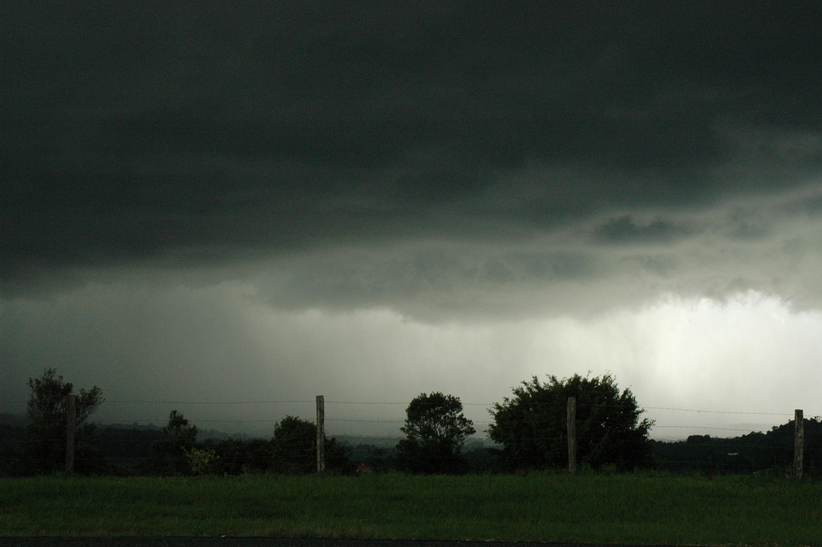 raincascade precipitation_cascade : Clunes, NSW   13 December 2004