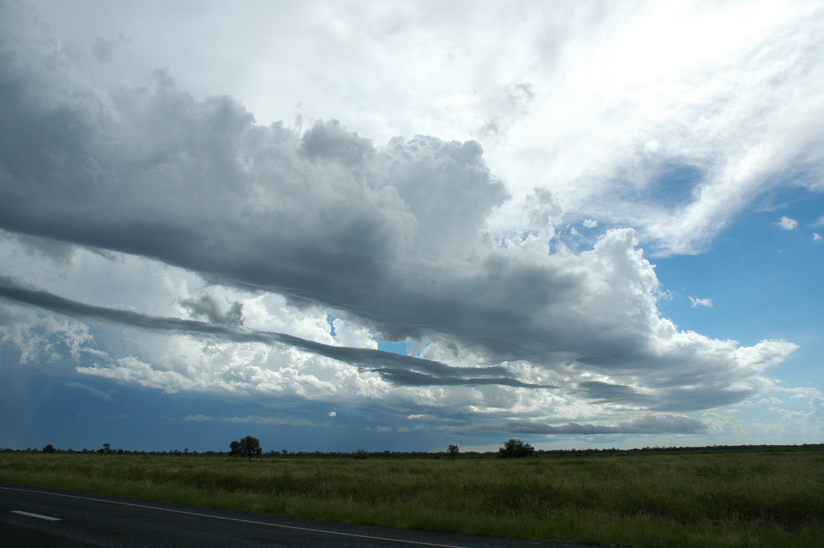 rollcloud roll_cloud : near Moree, NSW   27 December 2004