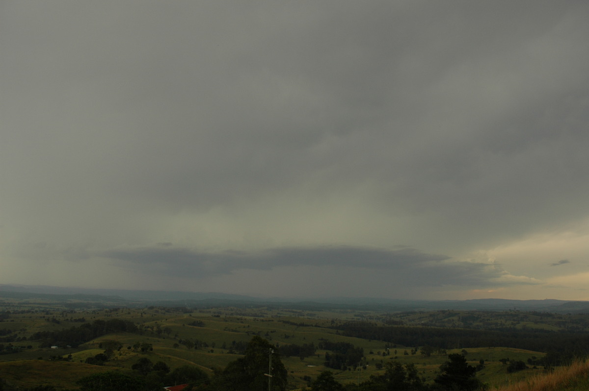 cumulonimbus thunderstorm_base : Mallanganee NSW   22 January 2005